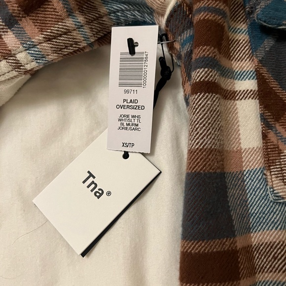 TNA Jorie oversized shirt - Picture 2 of 3